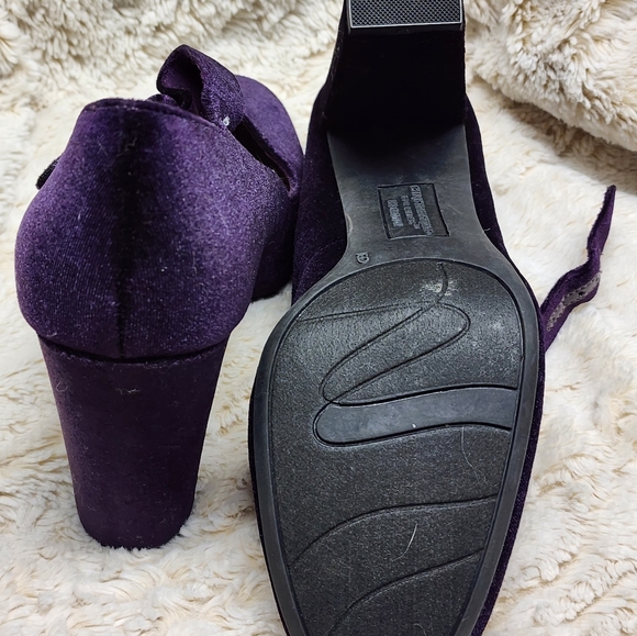 NWOT Christian Siriano Mary Jane heels size 9 - Picture 2 of 3